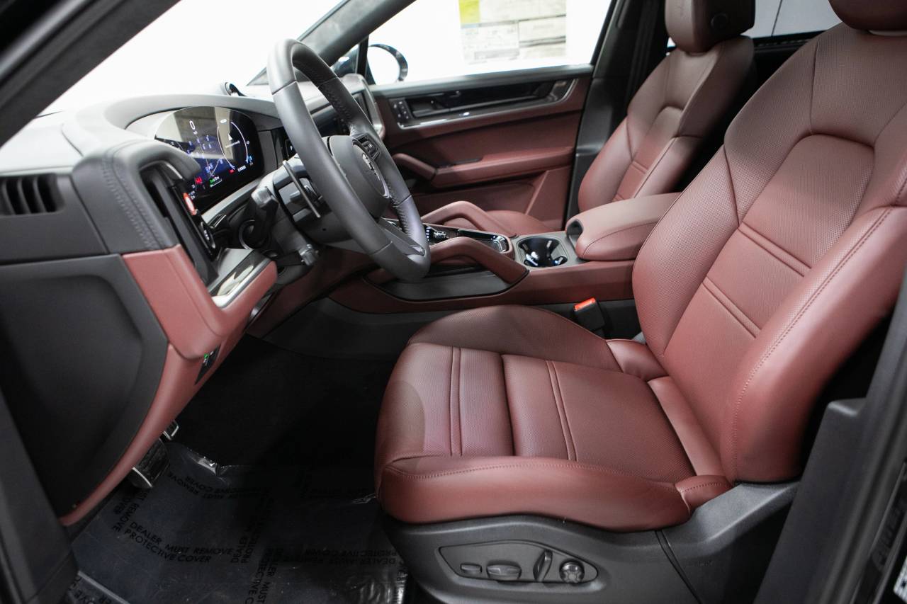 Thumbnail: 2026 Porsche  - 23