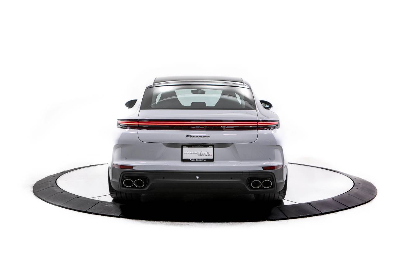 Thumbnail: 2026 Porsche Panamera - 6