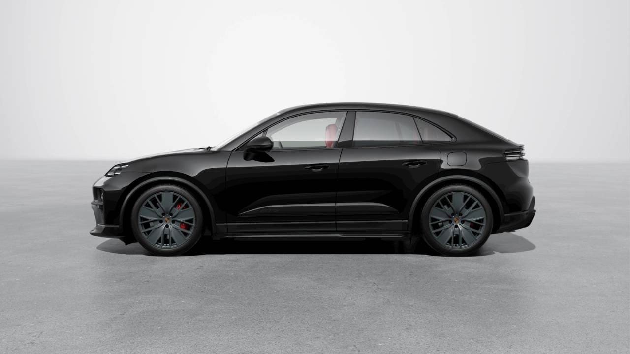 Thumbnail: 2026 Porsche Macan - 2