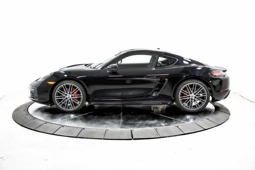 Thumbnail: 2025 Porsche 718 Cayman - 2