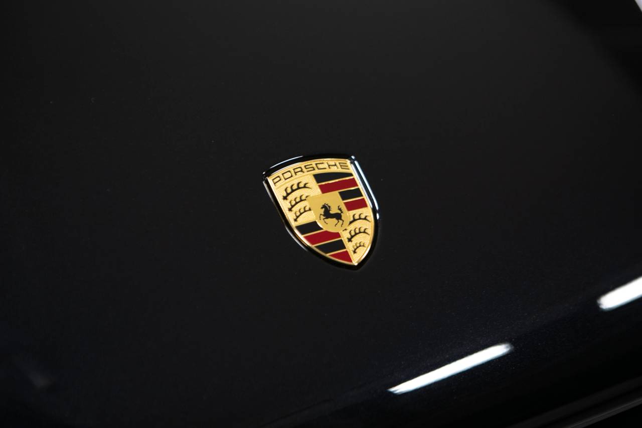 Thumbnail: 2026 Porsche Macan - 14