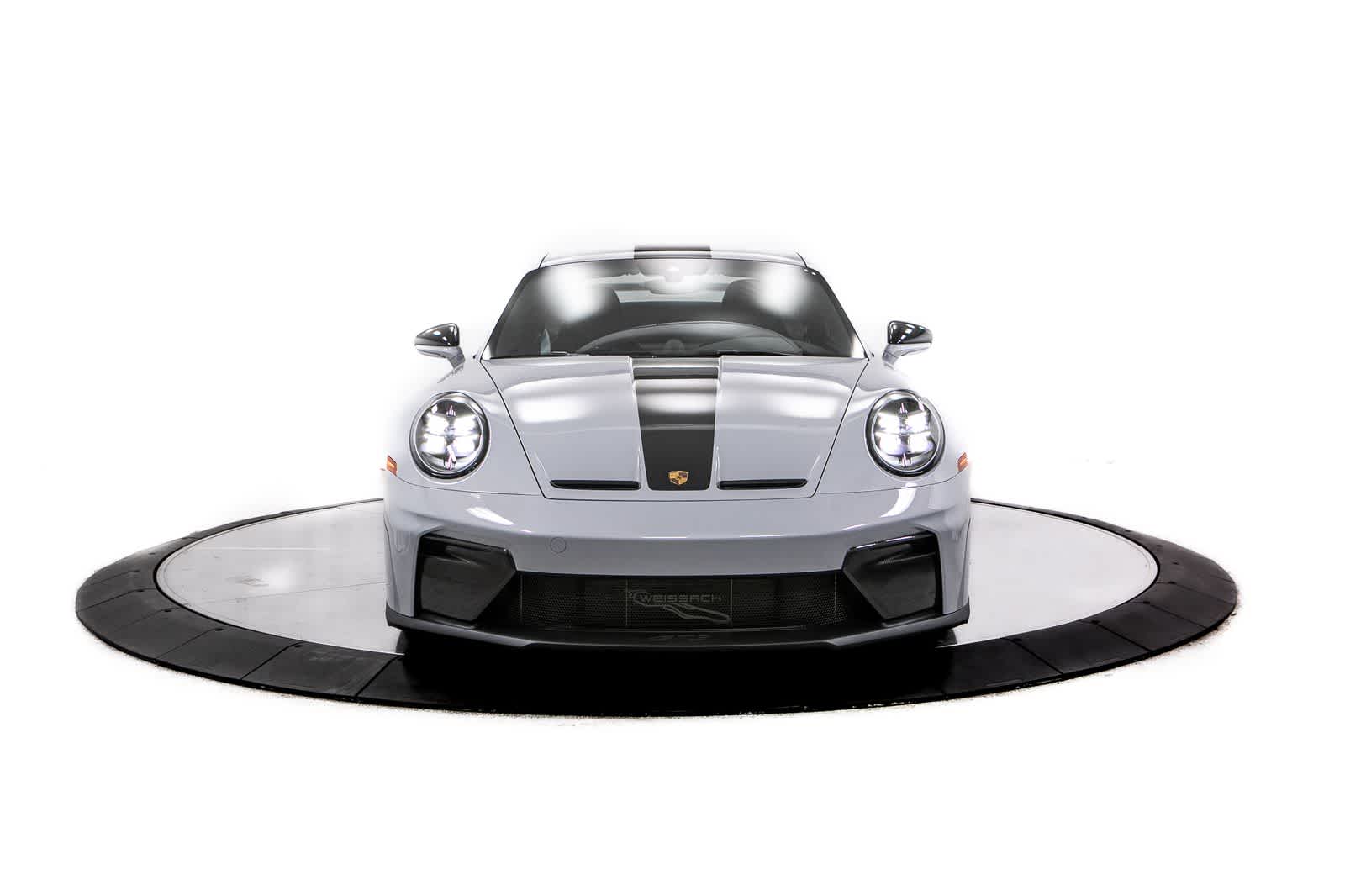 Thumbnail: 2026 Porsche 911 - 10