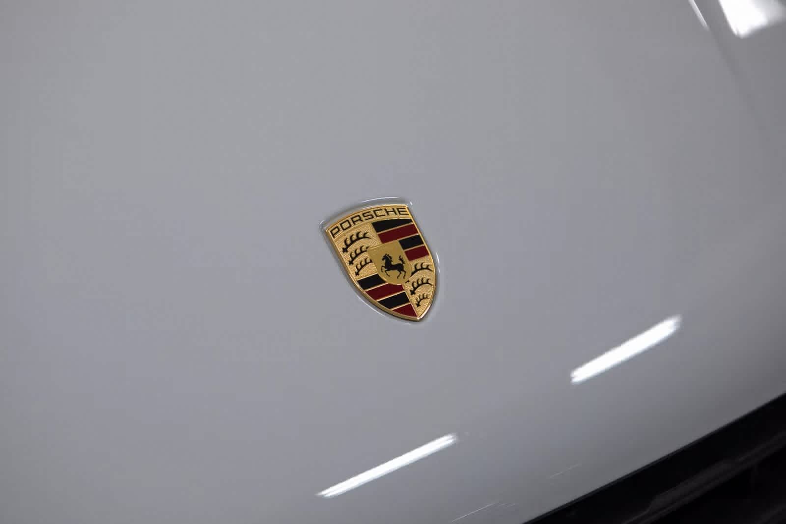 Thumbnail: 2025 Porsche Macan - 34