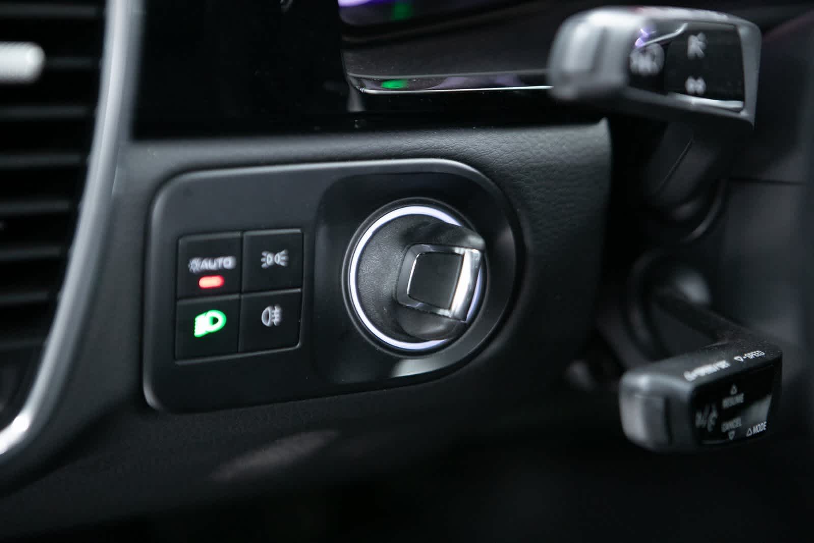 Thumbnail: 2022 Porsche Cayenne - 20