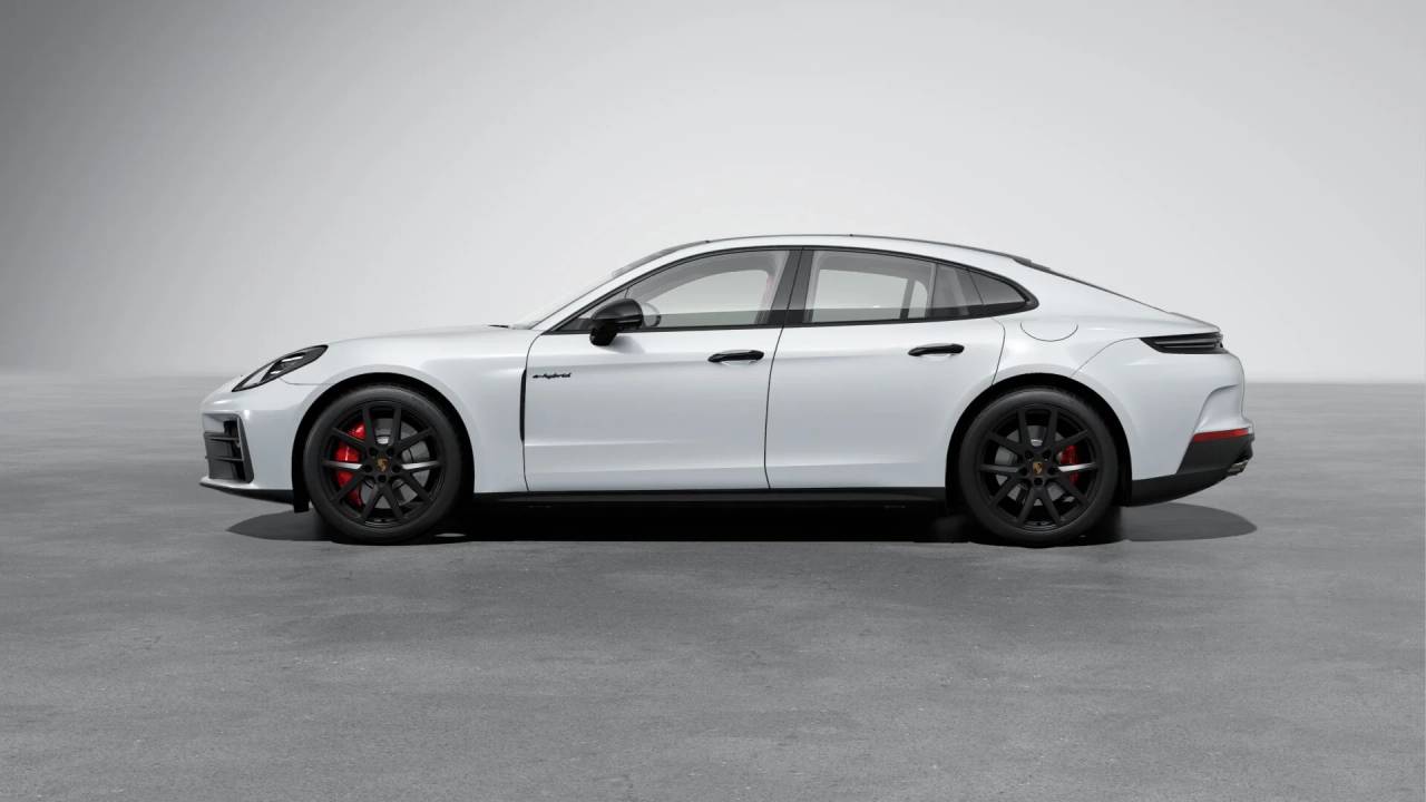 Thumbnail: 2026 Porsche Panamera - 2