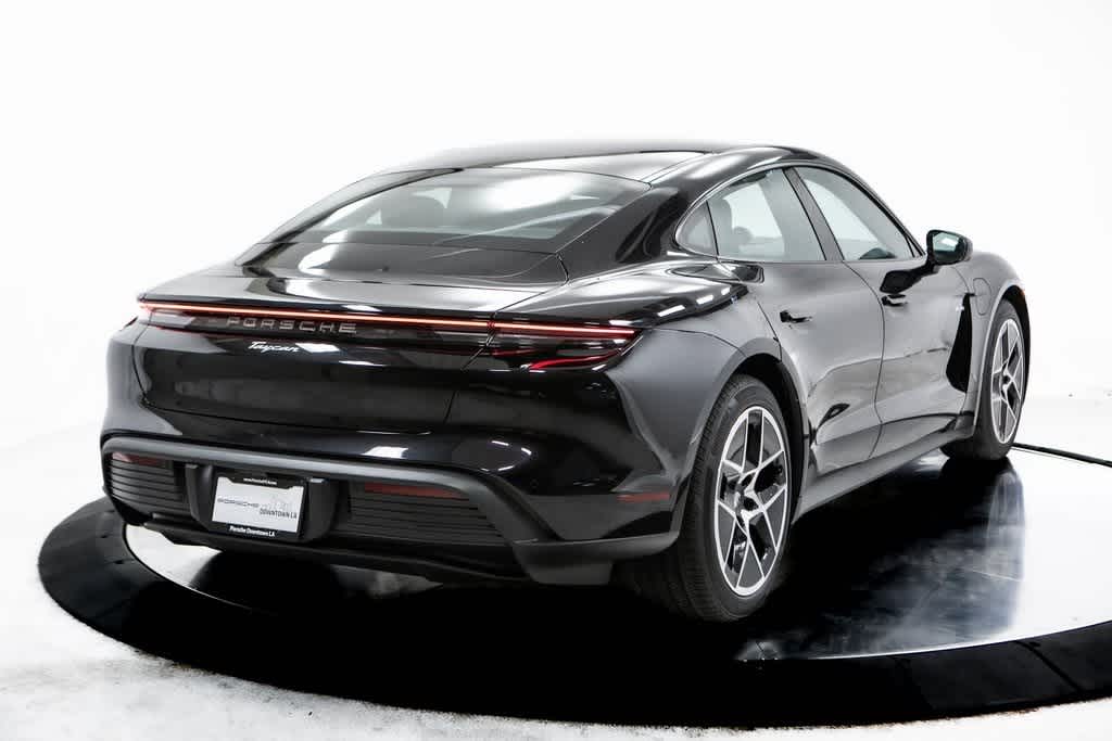 Thumbnail: 2025 Porsche Taycan - 7