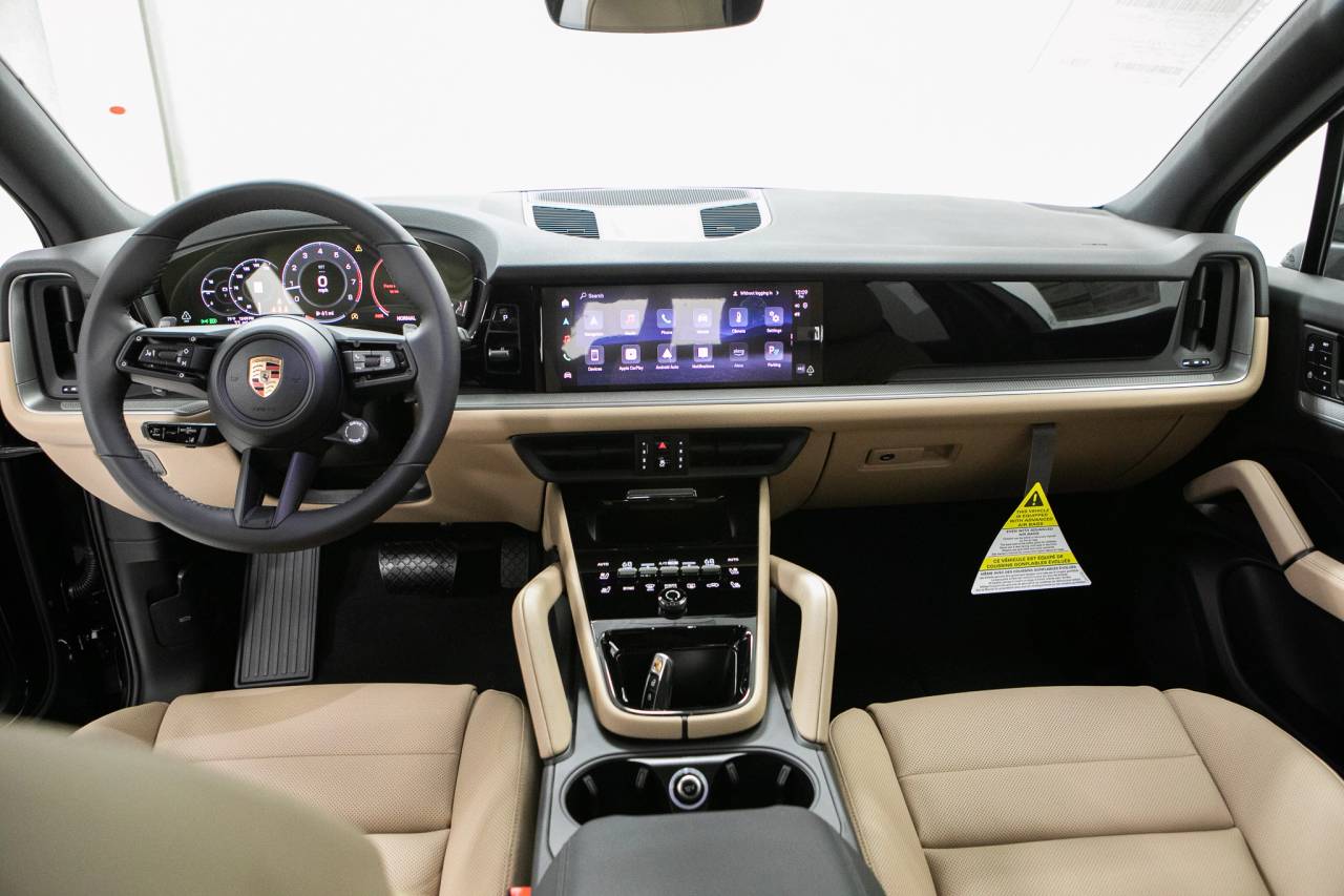 Thumbnail: 2026 Porsche Cayenne - 20