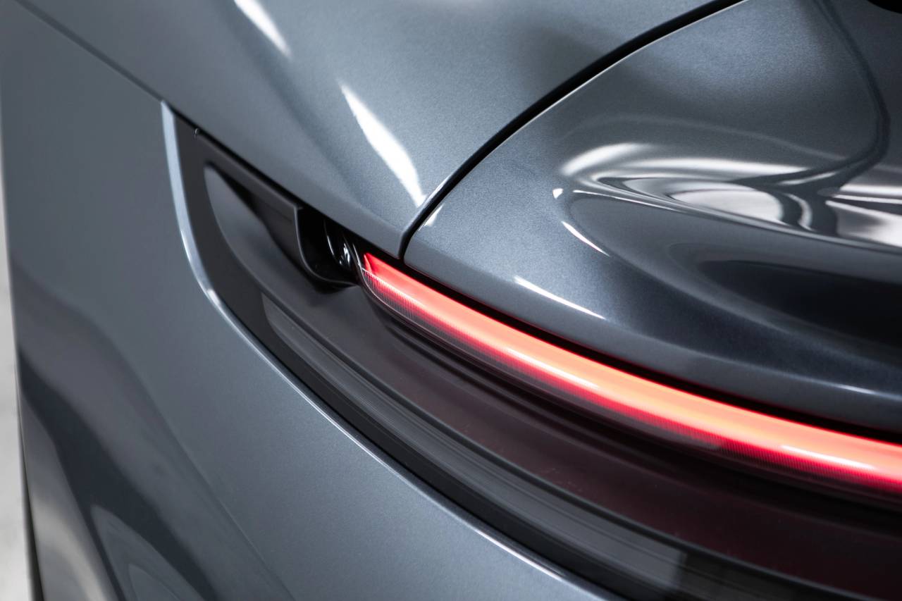 Thumbnail: 2026 Porsche 911 - 16