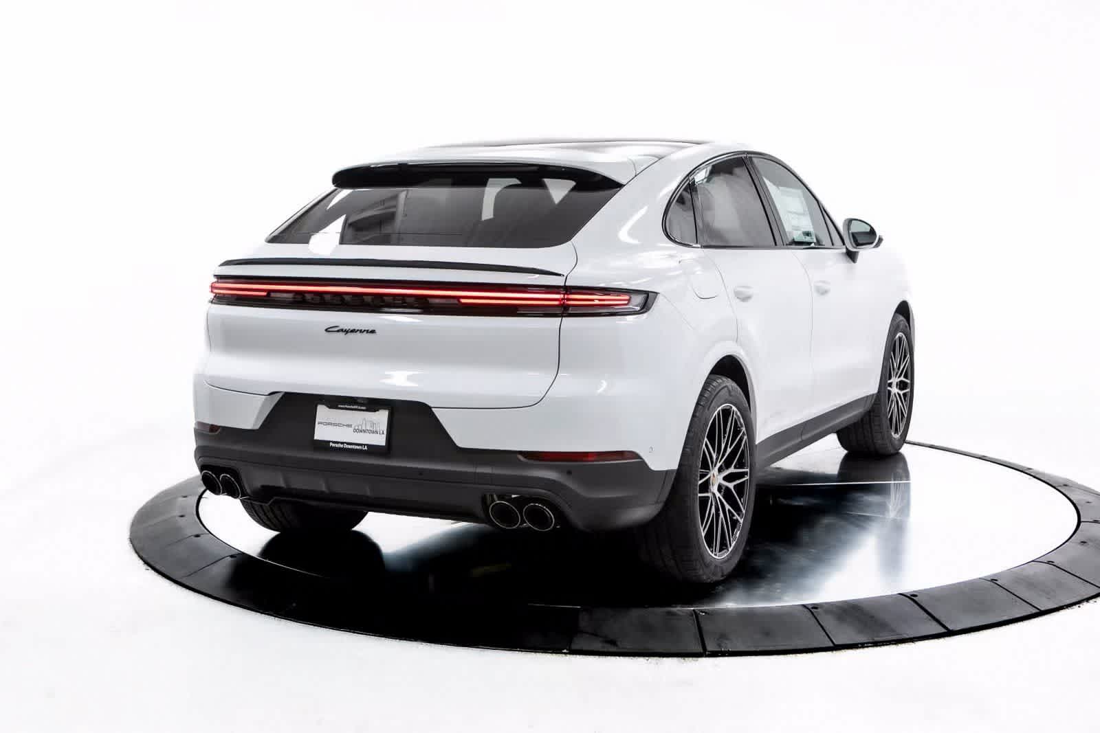 Thumbnail: 2025 Porsche Cayenne - 7