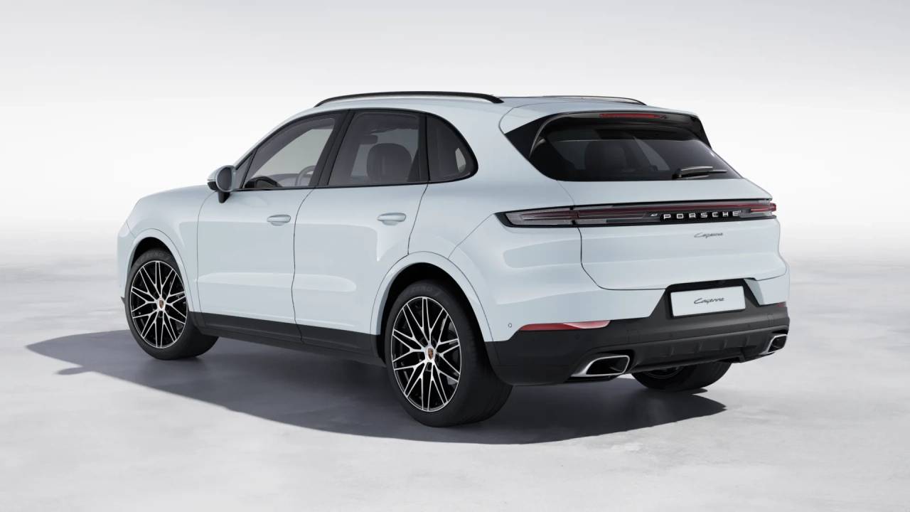 Thumbnail: 2026 Porsche Cayenne - 3