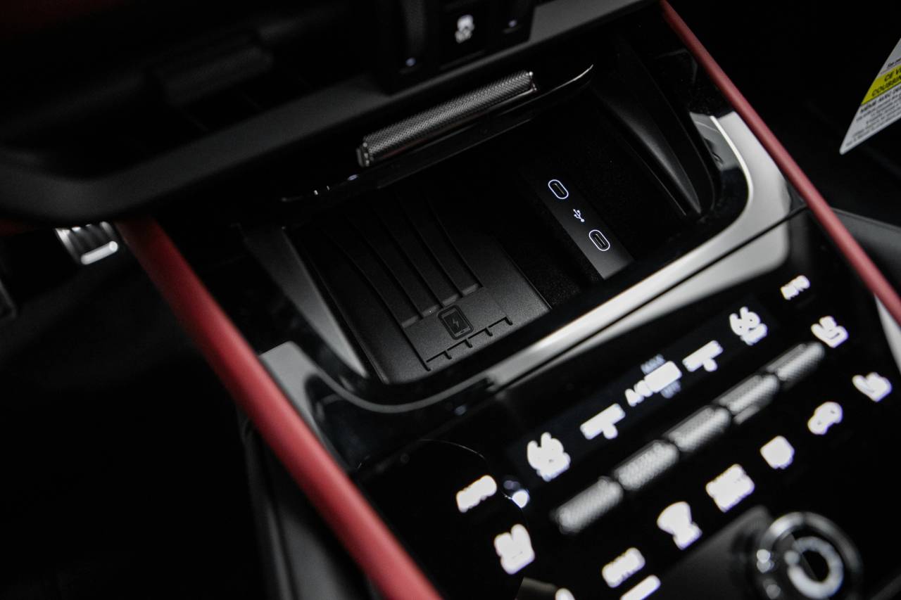 Thumbnail: 2026 Porsche Cayenne - 33