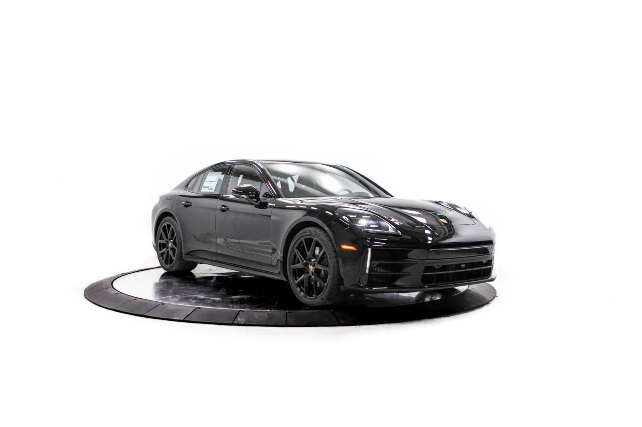 Thumbnail: 2026 Porsche Panamera - 9