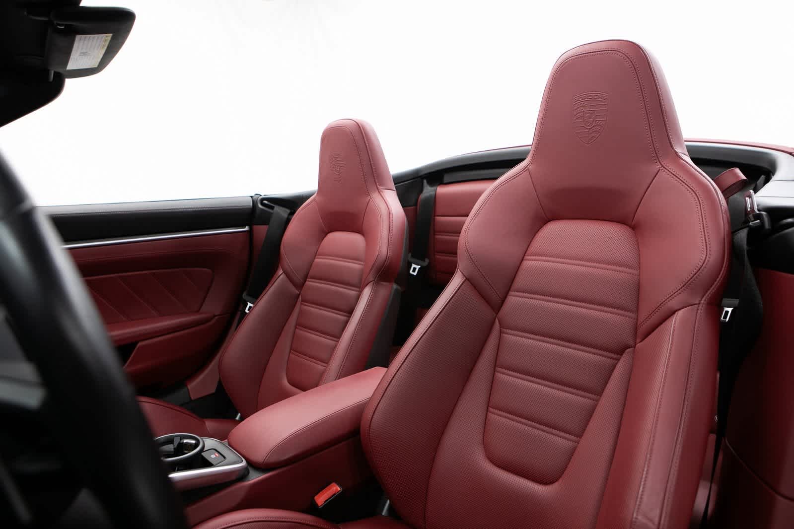 Thumbnail: 2023 Porsche 911 - 5