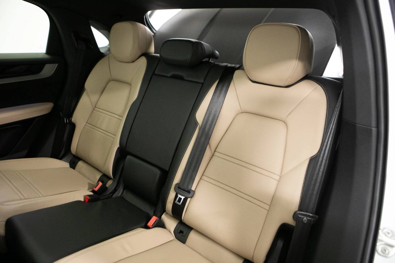 Thumbnail: 2026 Porsche  - 39