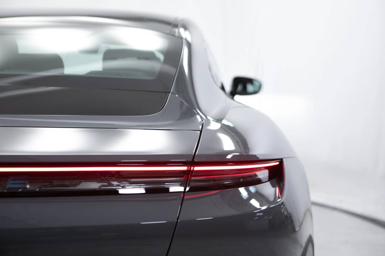 Thumbnail: 2026 Porsche Taycan - 18