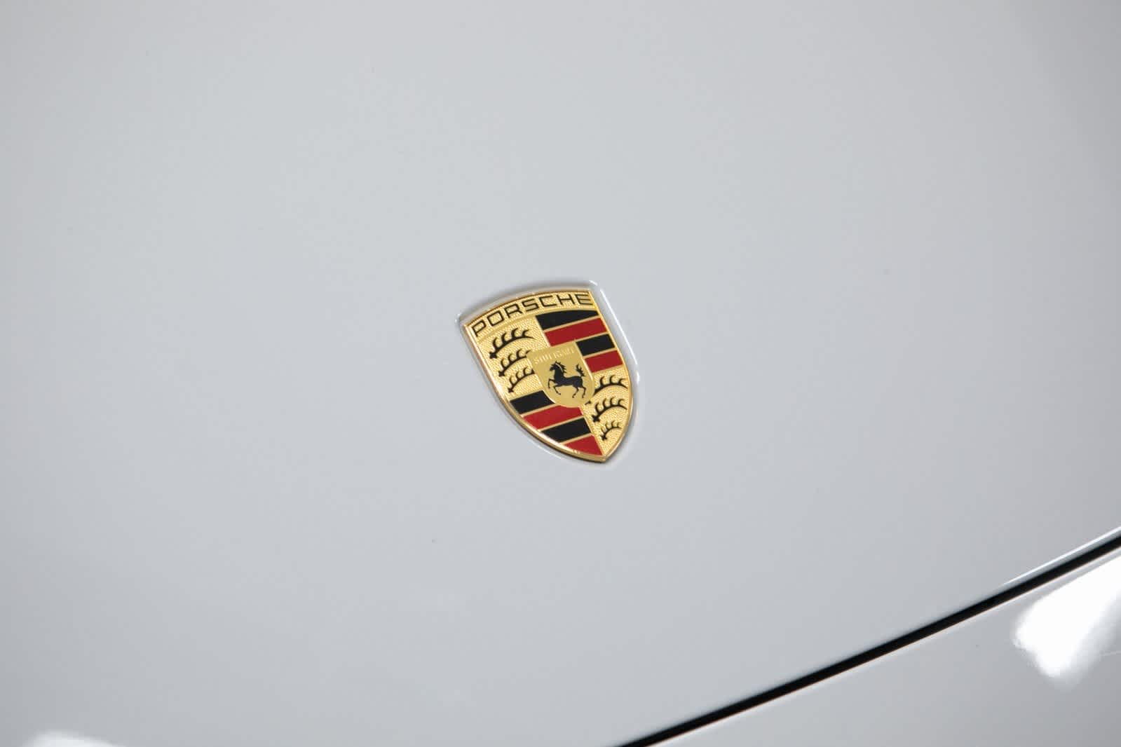 Thumbnail: 2024 Porsche Taycan - 34