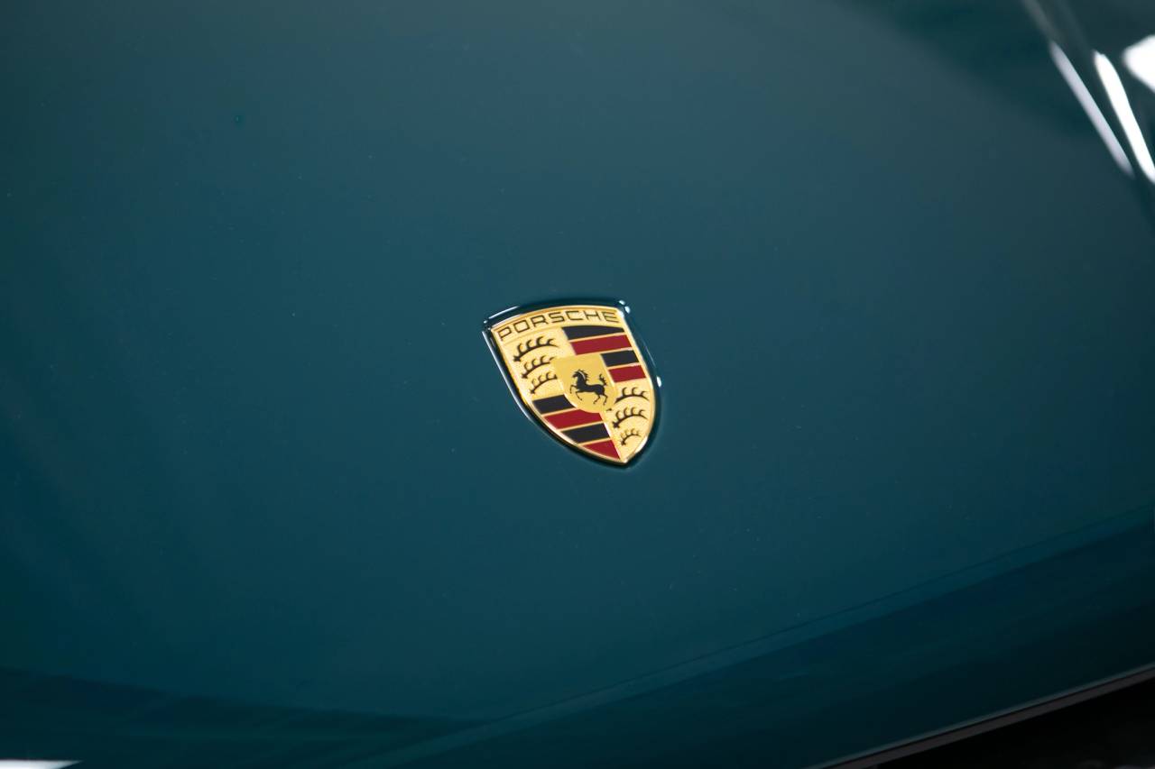 Thumbnail: 2026 Porsche Macan - 14
