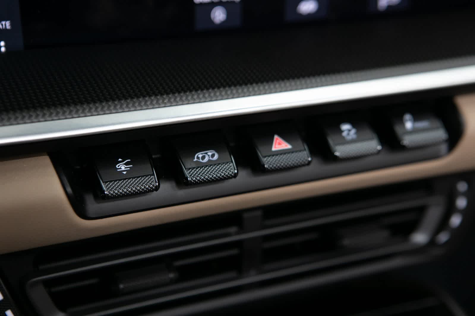 Thumbnail: 2021 Porsche 911 - 21