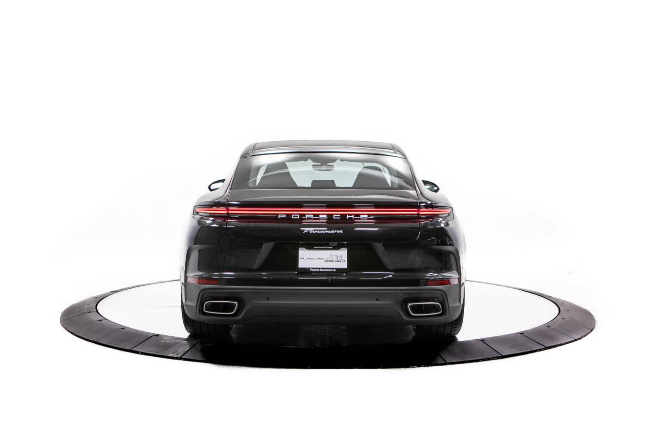 Thumbnail: 2026 Porsche Panamera - 6
