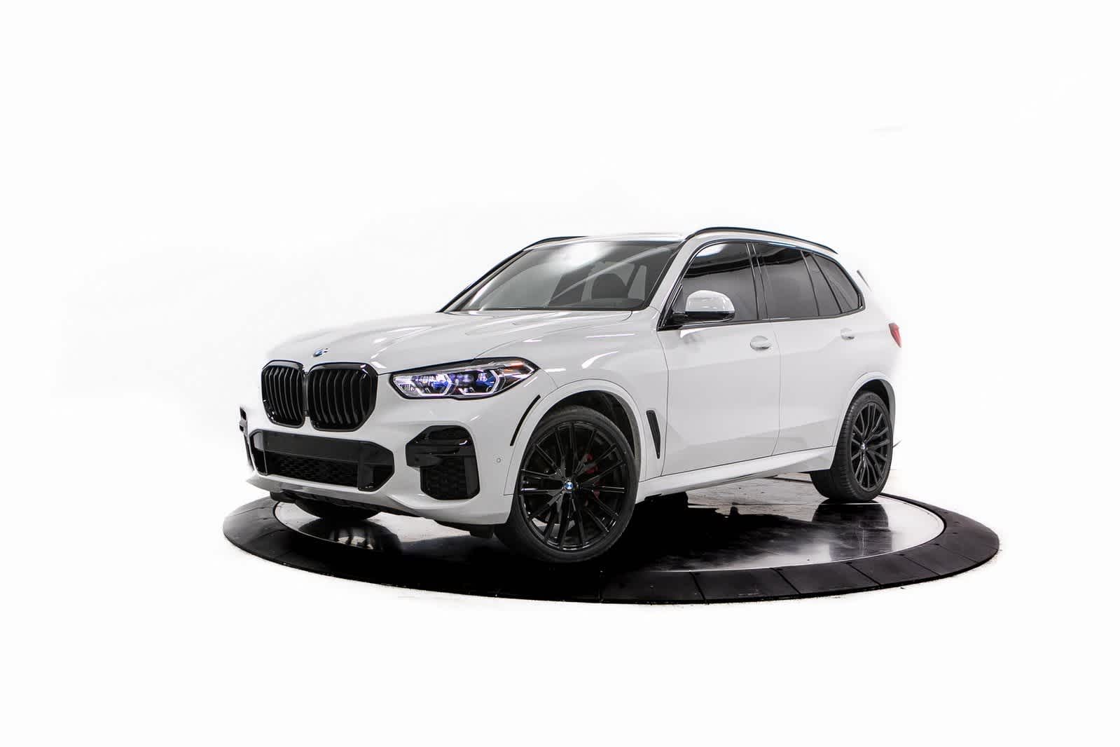 2023 BMW X5 40i's photo