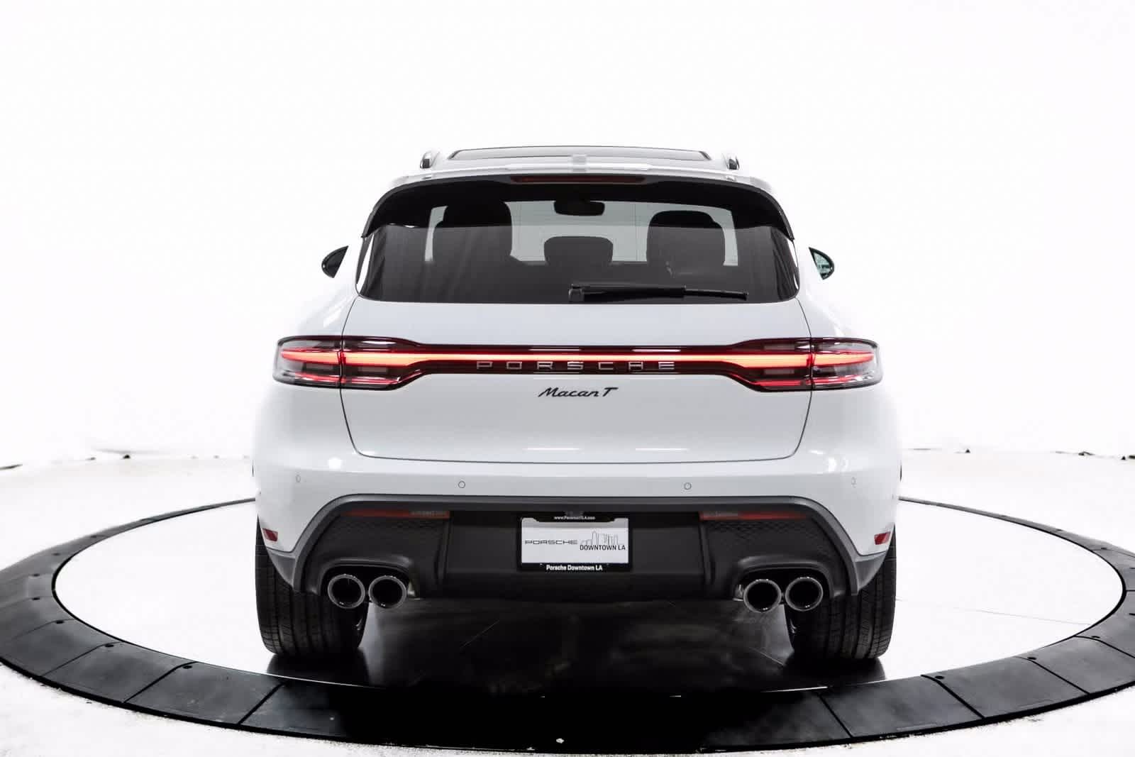 Thumbnail: 2025 Porsche Macan - 6