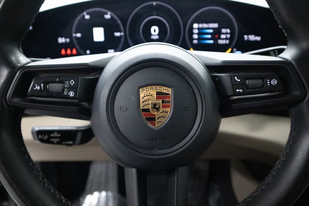Thumbnail: 2022 Porsche Taycan - 14