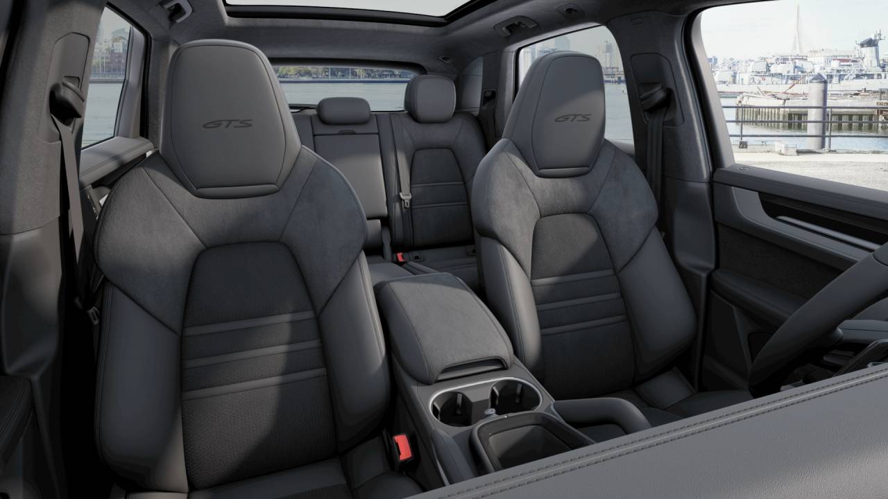 Thumbnail: 2026 Porsche Cayenne - 6