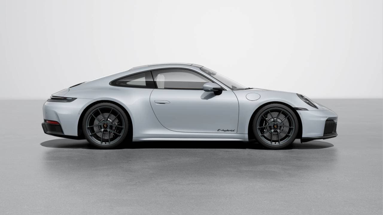 Thumbnail: 2026 Porsche 911 - 6