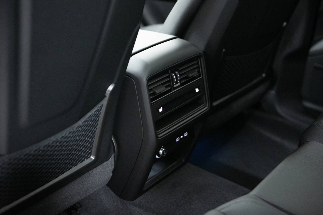 Thumbnail: 2026 Porsche Cayenne - 37