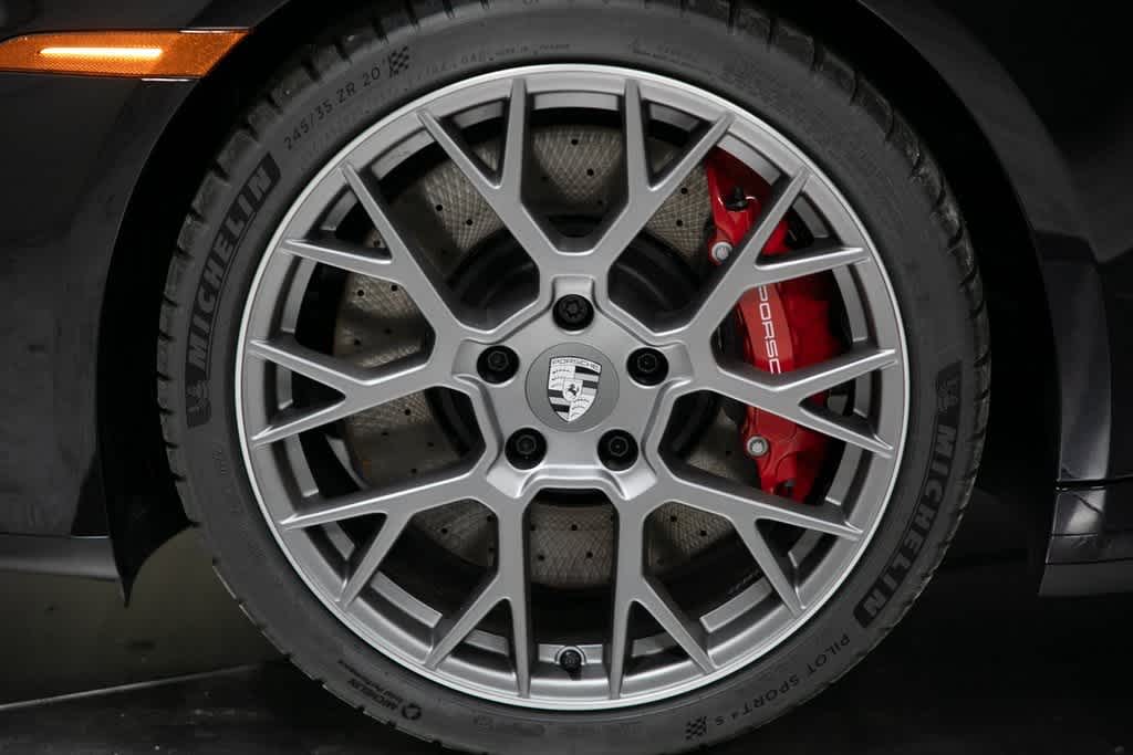 Thumbnail: 2025 Porsche 911 - 11