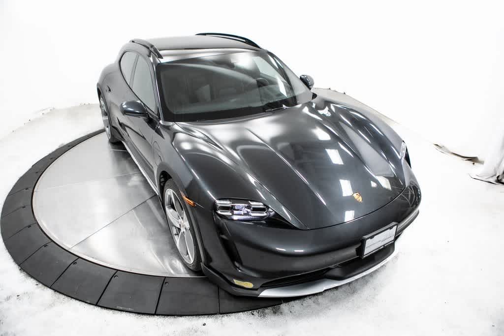 Thumbnail: 2022 Porsche Taycan - 41