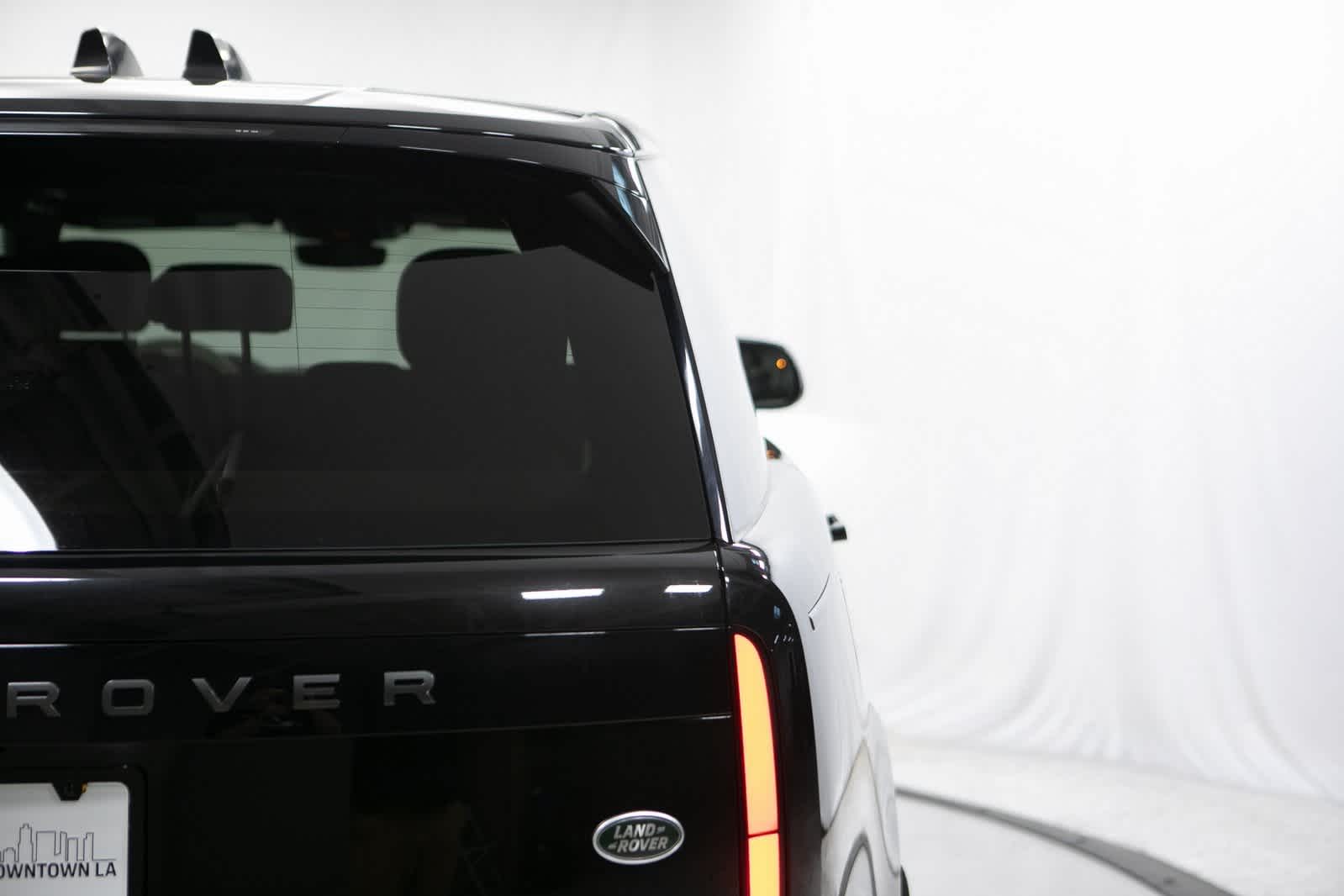 Thumbnail: 2023 Land Rover Range Rover - 36