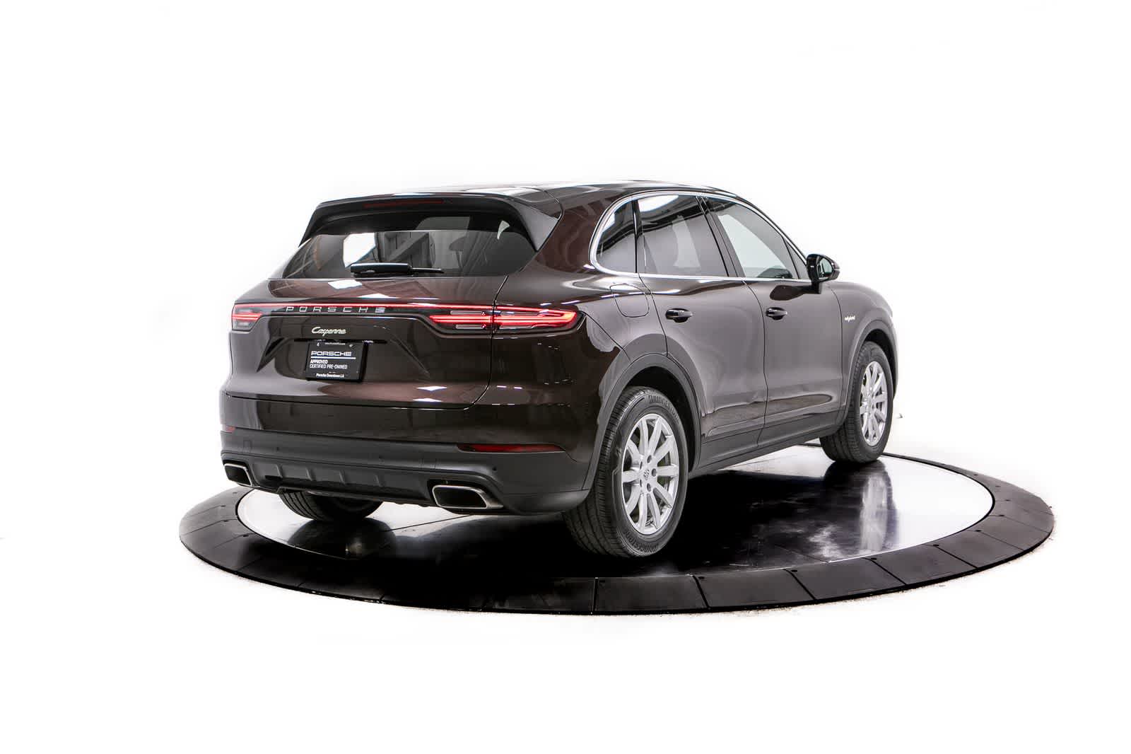 Thumbnail: 2023 Porsche Cayenne - 7