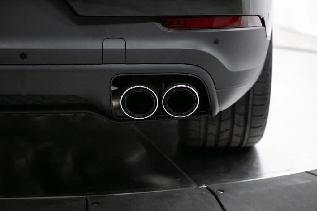 Thumbnail: 2025 Porsche Cayenne - 37