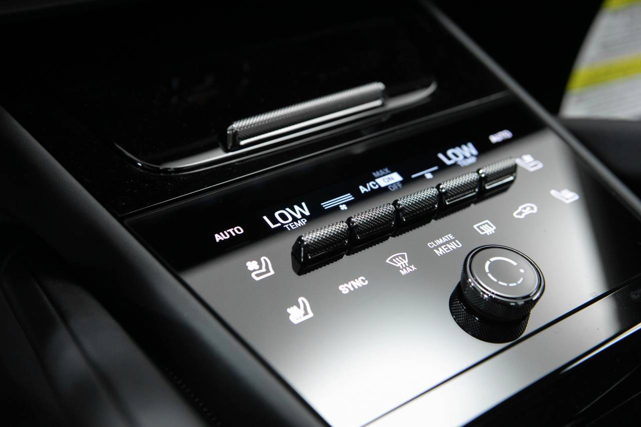 Thumbnail: 2026 Porsche  - 30