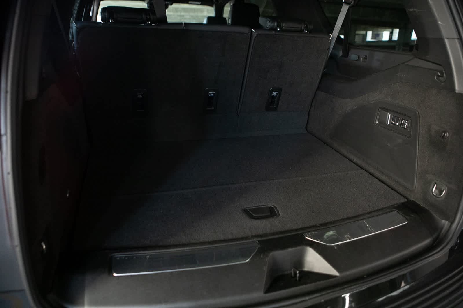 Thumbnail: 2024 Cadillac Escalade - 26