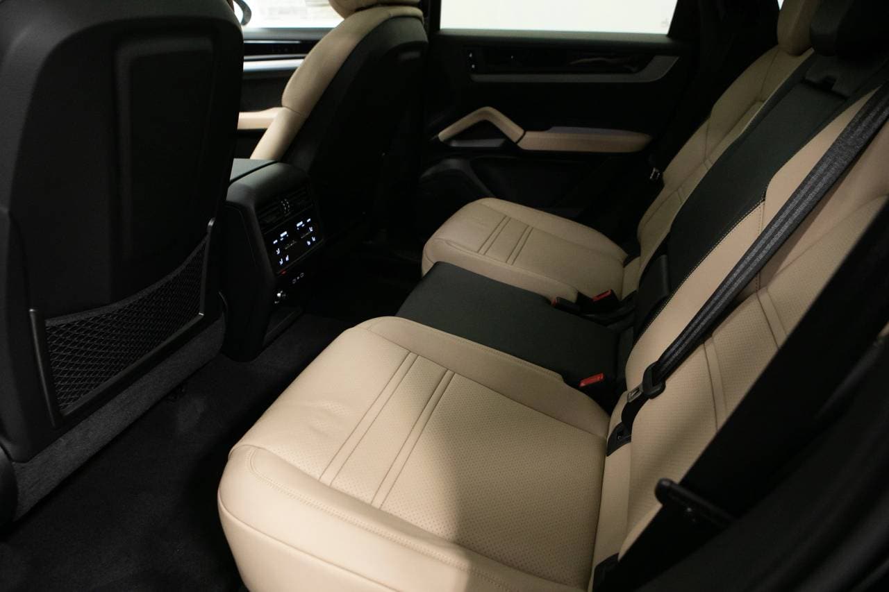 Thumbnail: 2026 Porsche  - 37