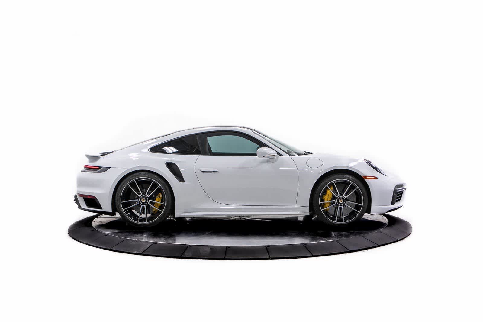 Thumbnail: 2021 Porsche 911 - 8