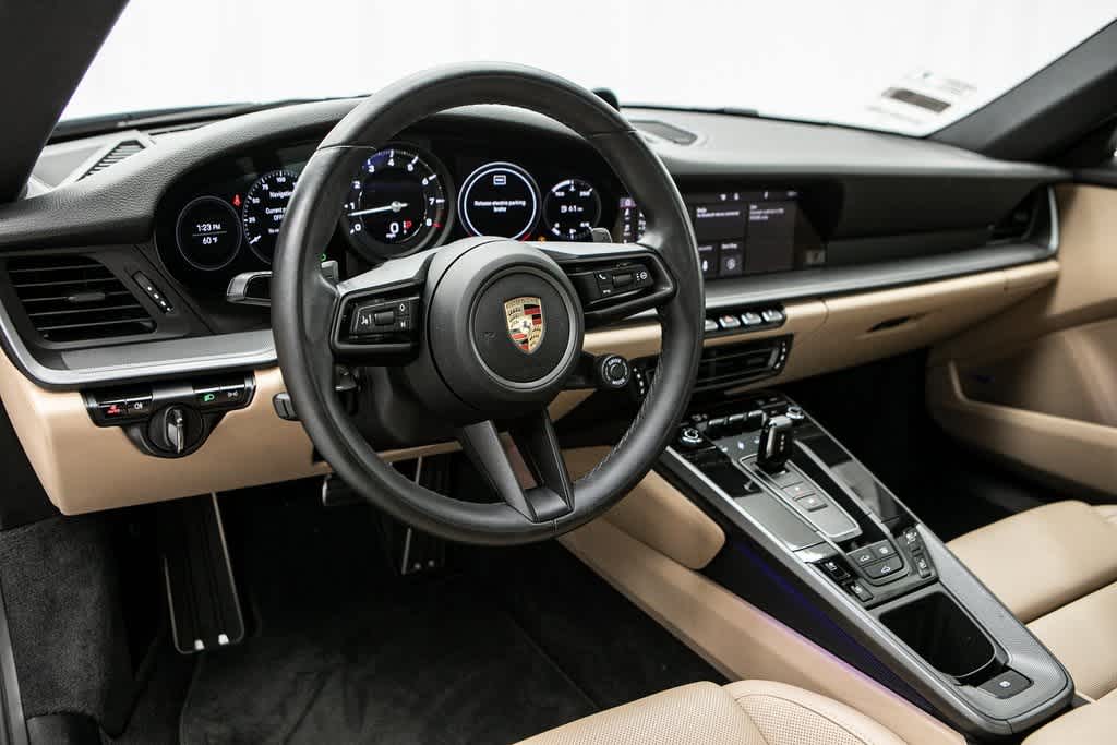 Thumbnail: 2021 Porsche 911 - 21