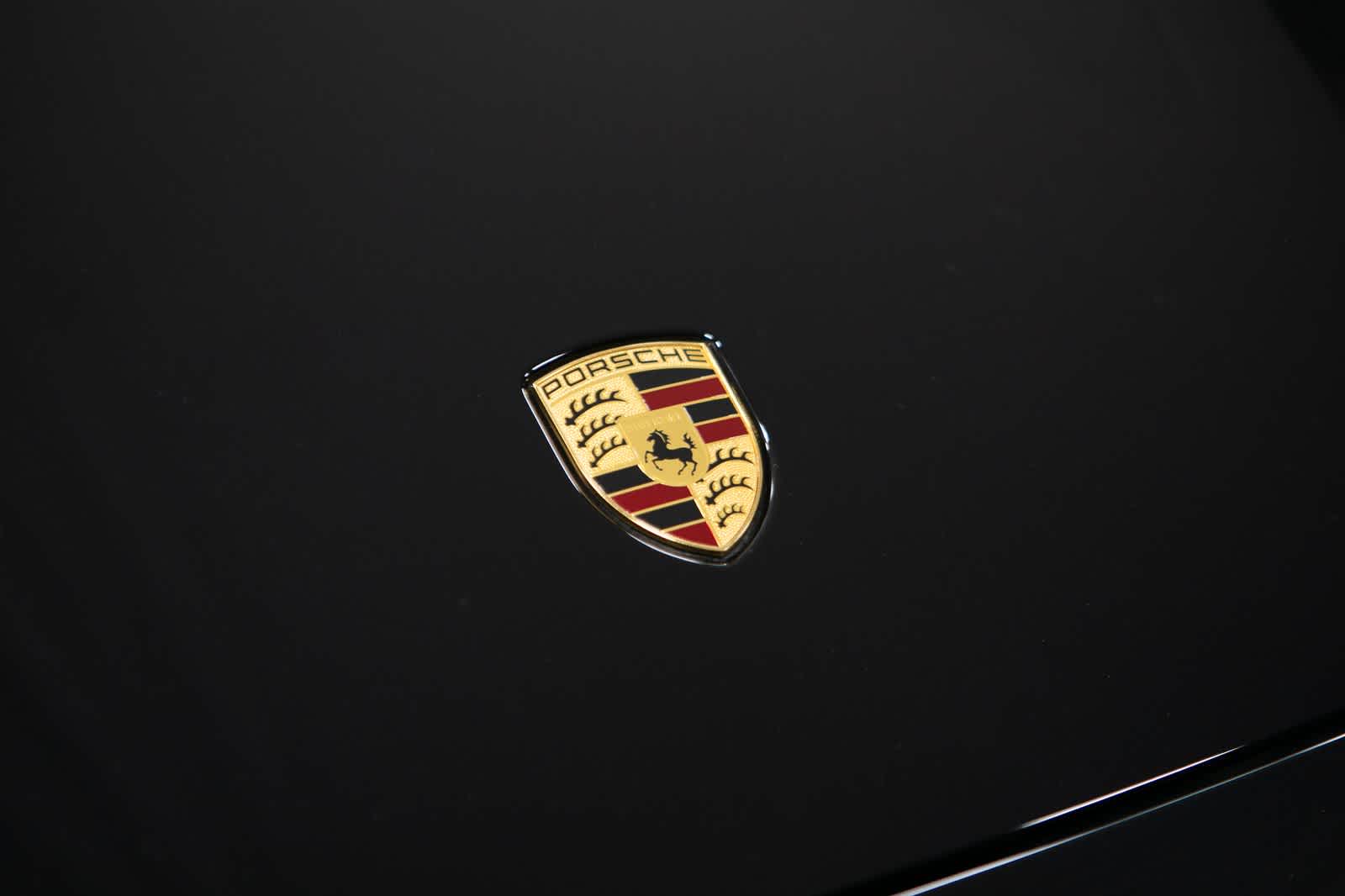 Thumbnail: 2024 Porsche Taycan - 17