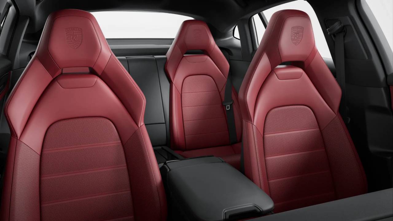 Thumbnail: 2025 Porsche Panamera - 10