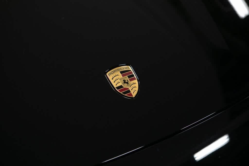 Thumbnail: 2025 Porsche Taycan - 19