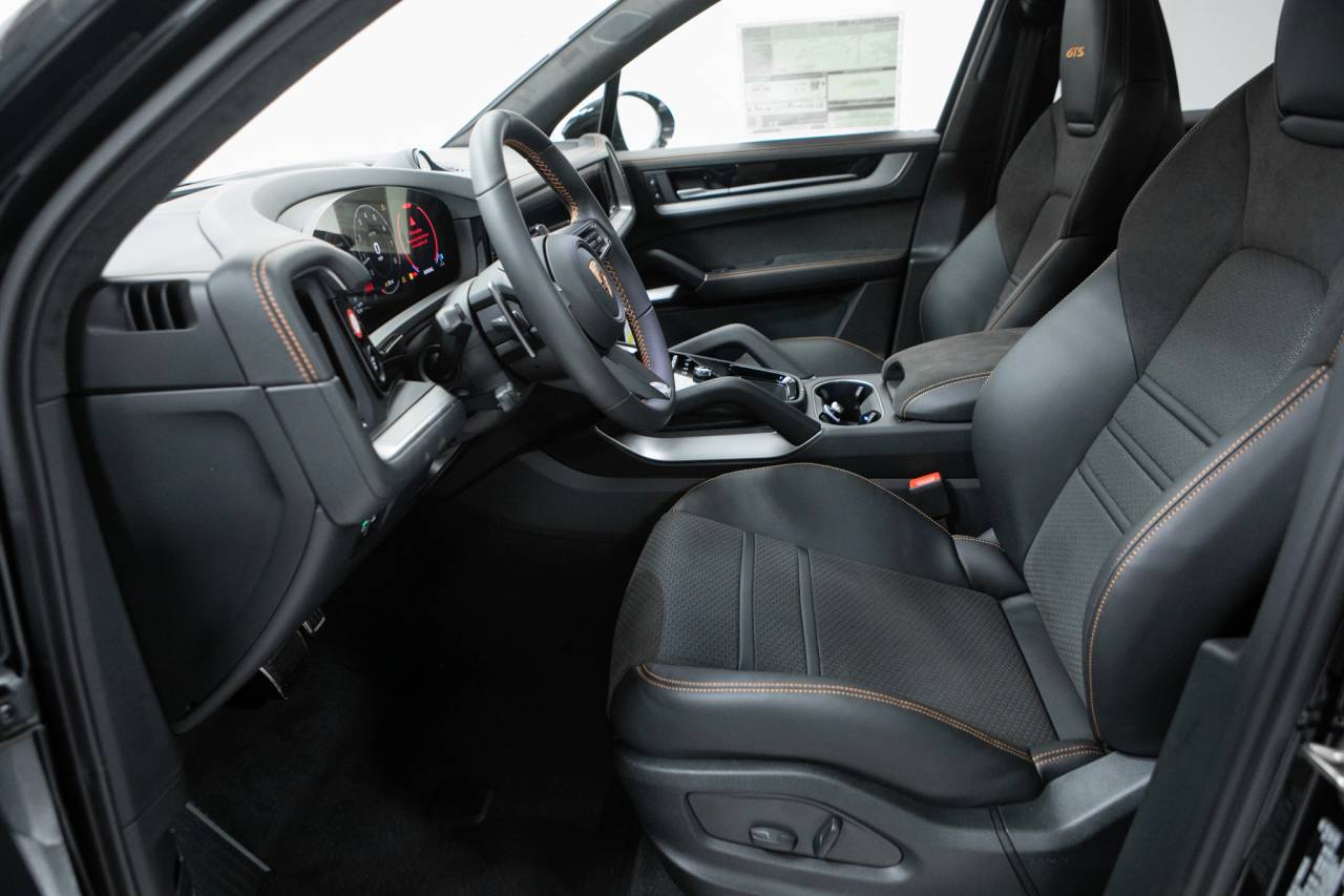 Thumbnail: 2026 Porsche Cayenne - 23