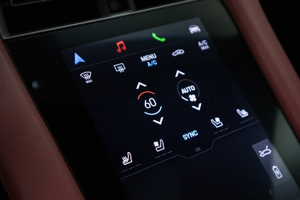 Thumbnail: 2025 Porsche Taycan - 21