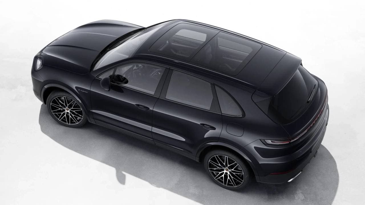 Thumbnail: 2026 Porsche Cayenne - 4