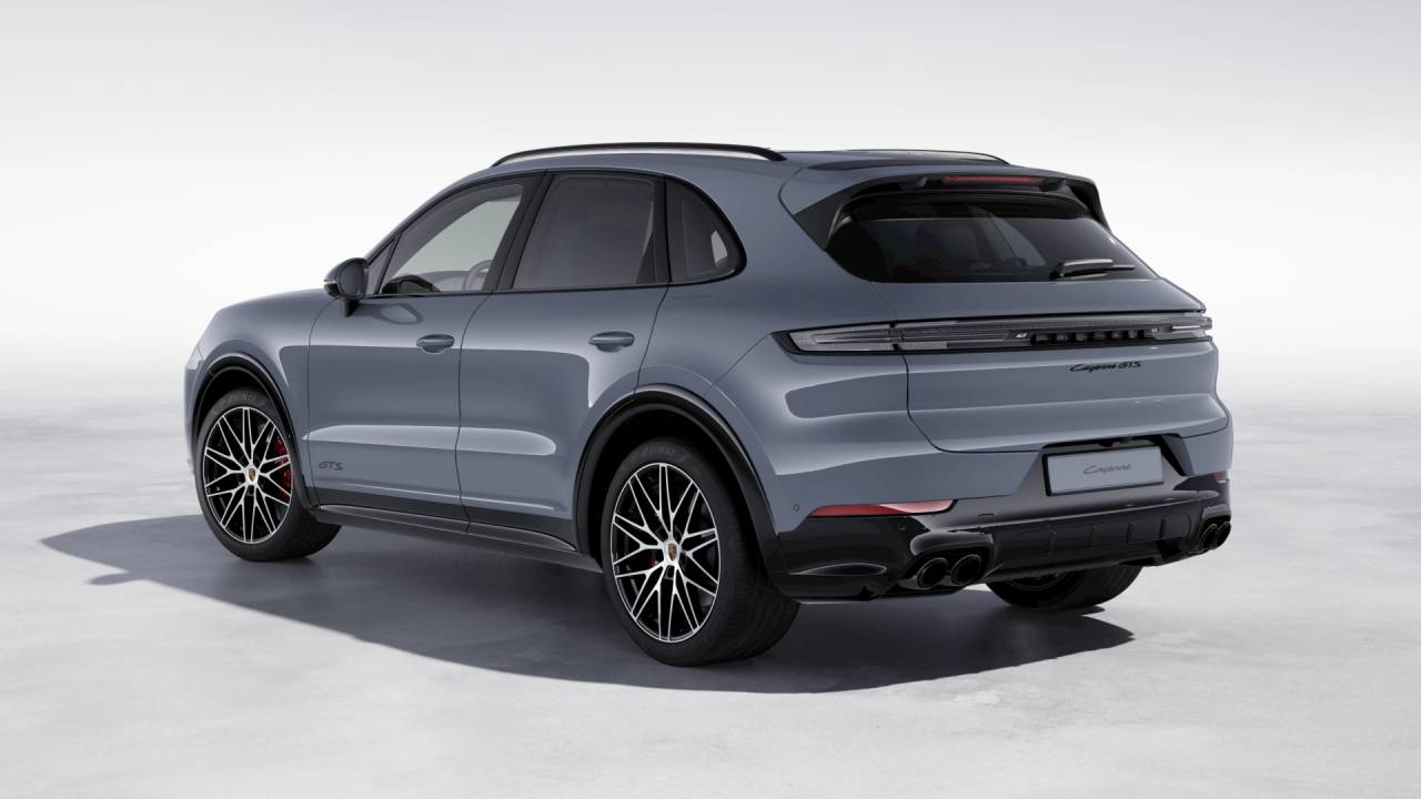 Thumbnail: 2026 Porsche Cayenne - 3