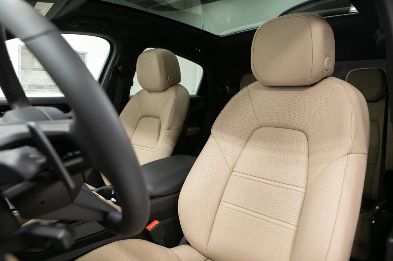 Thumbnail: 2026 Porsche  - 5