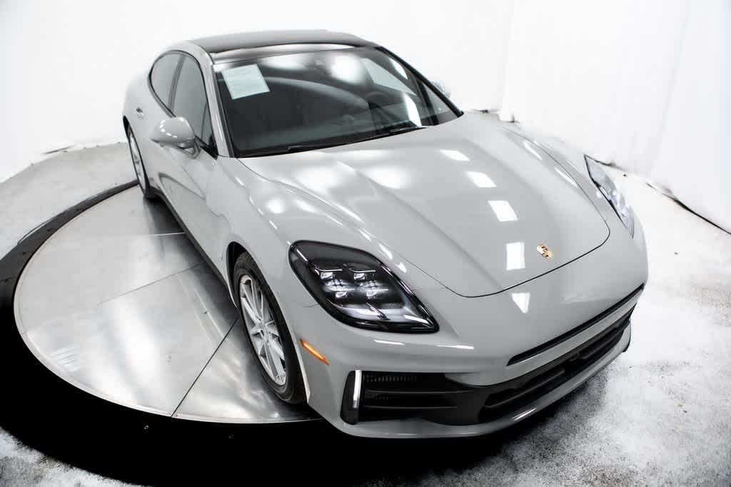 Thumbnail: 2025 Porsche Panamera - 40