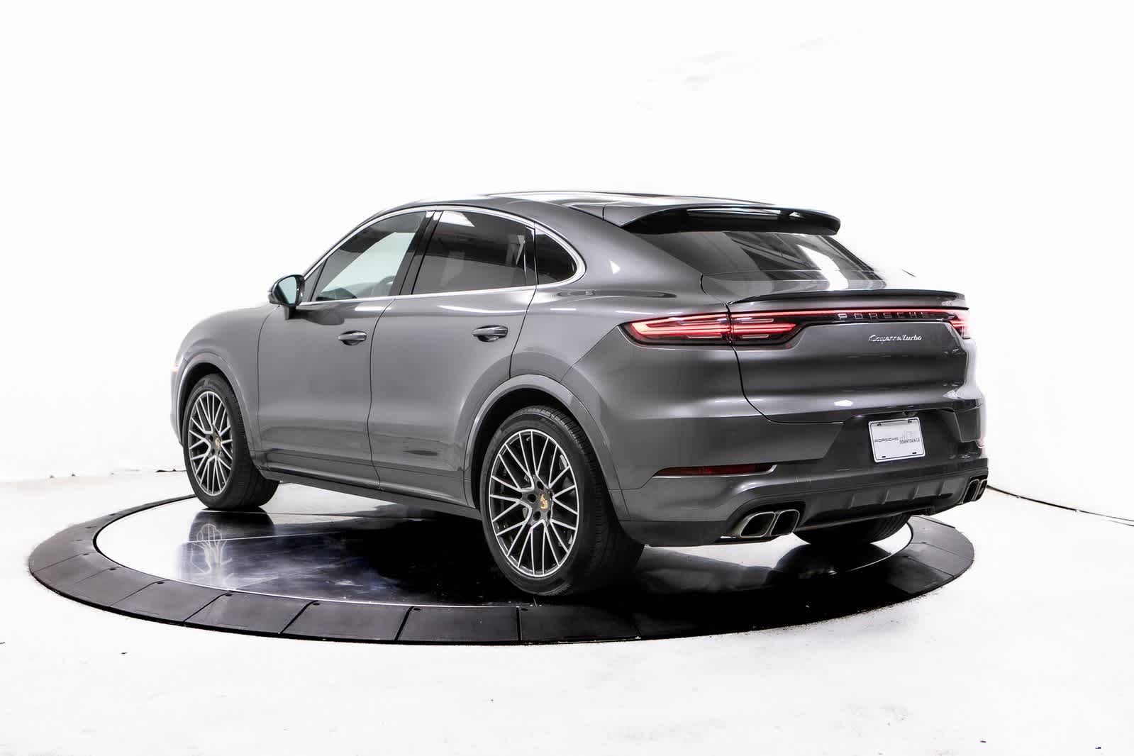 2022 Porsche Cayenne Turbo Coupe photo 3
