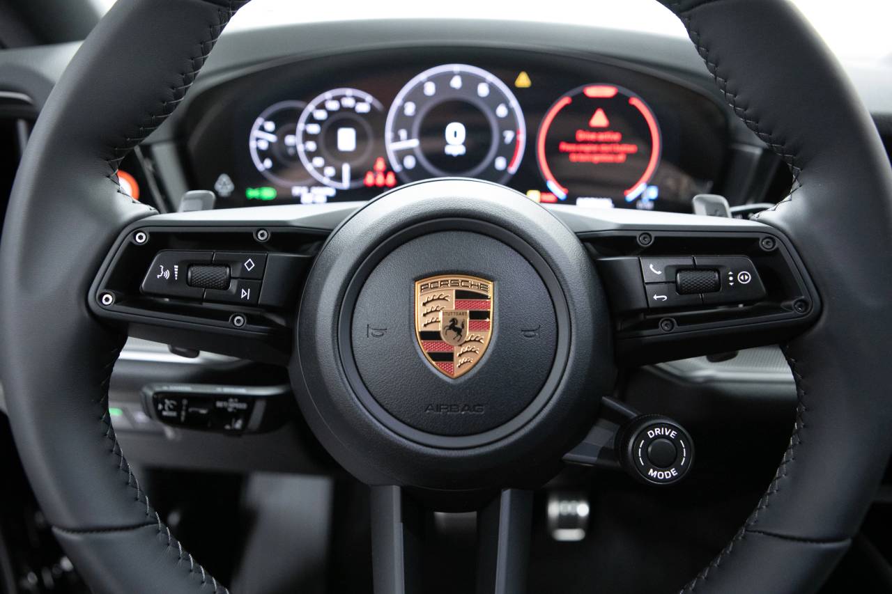 Thumbnail: 2026 Porsche  - 21